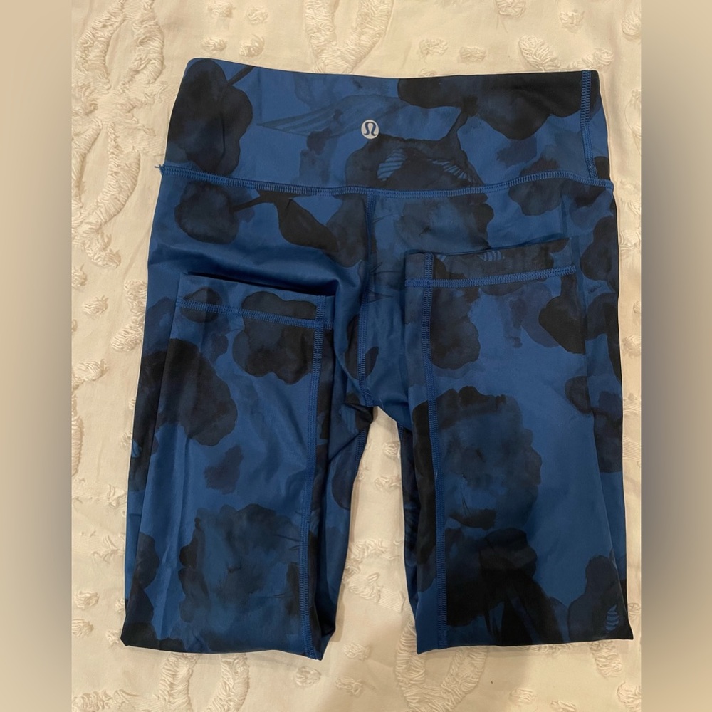 Lululemon capri leggings | Size 4